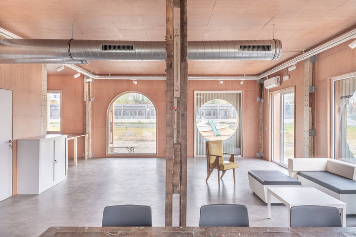 Houten paviljoen in Brussel (2023)