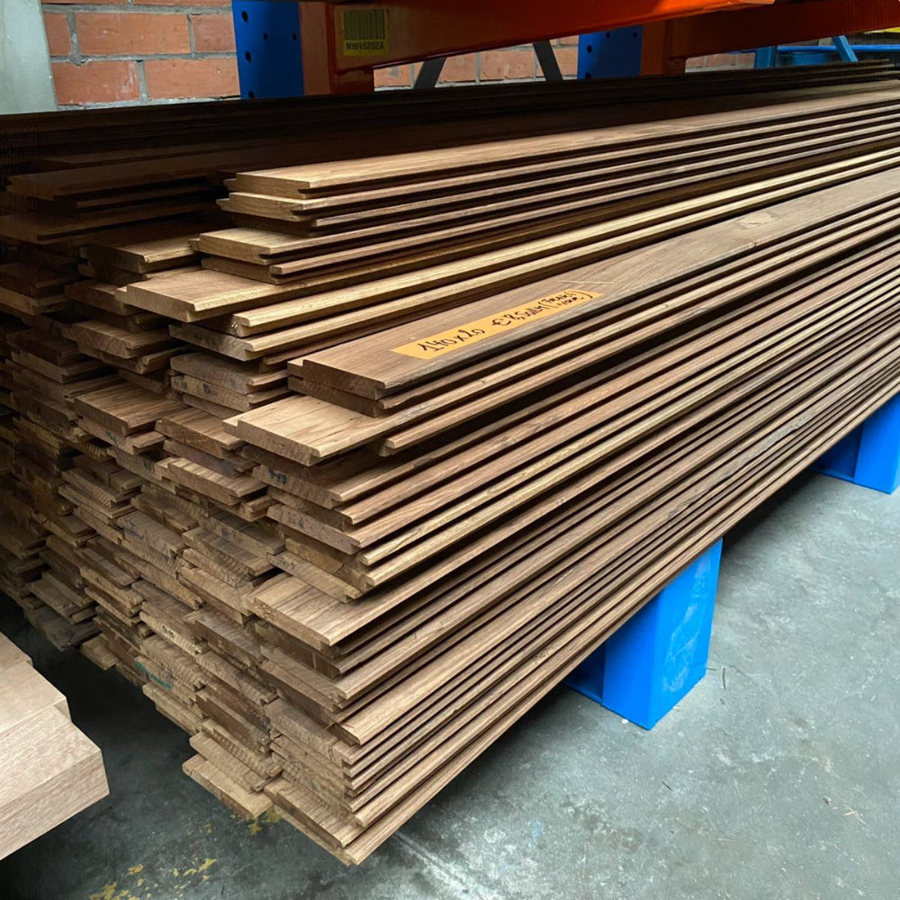 Fraké noir hardhouten gevelbekleding (lm)