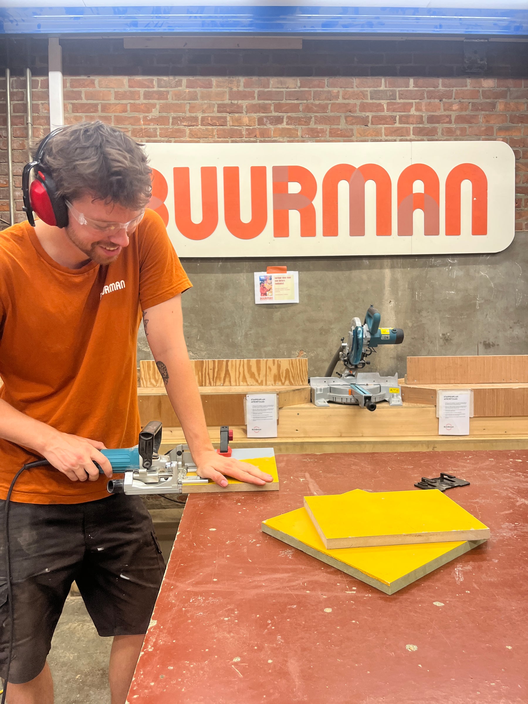 WERKBANK HUREN - MEESTER