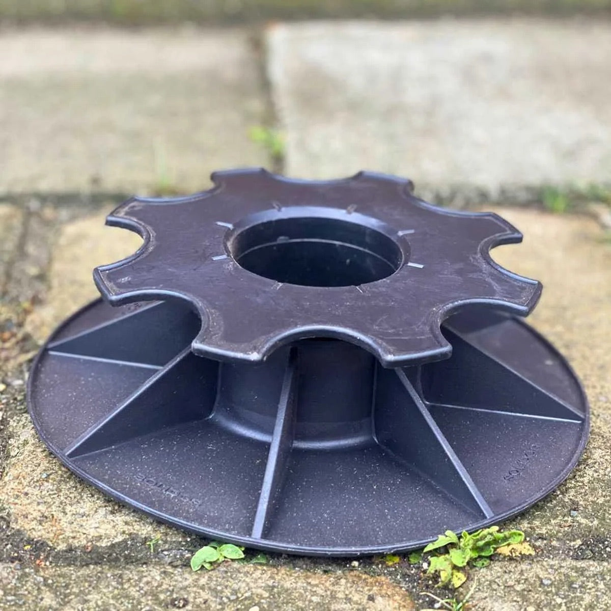 Plastic terrasdrager