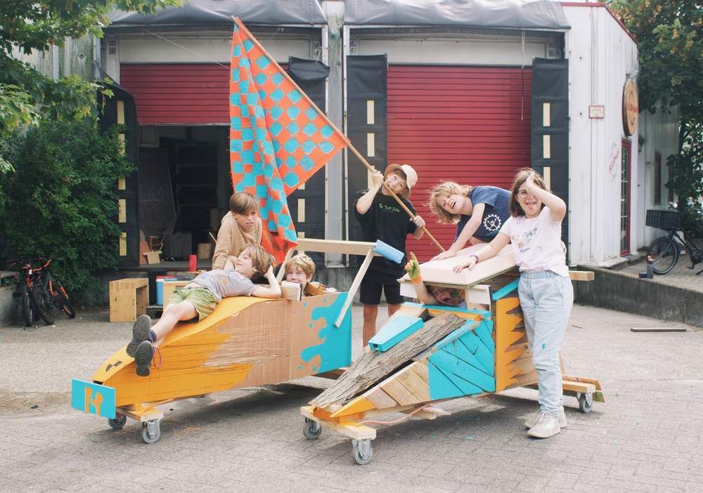 ZEEPKISTEN WORKSHOP - HELE DAG WORKSHOP - INSCHRIJVEN MET MEER PERSONEN VOOR 1 ZEEPKIST? STUUR MAILTJE NAAR WERKPLAATS@BUURMANANTWERPEN.BE